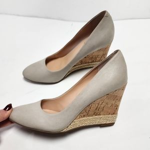 Franko sarto calix wedge leather shoes Womens size 7 light grey and tan